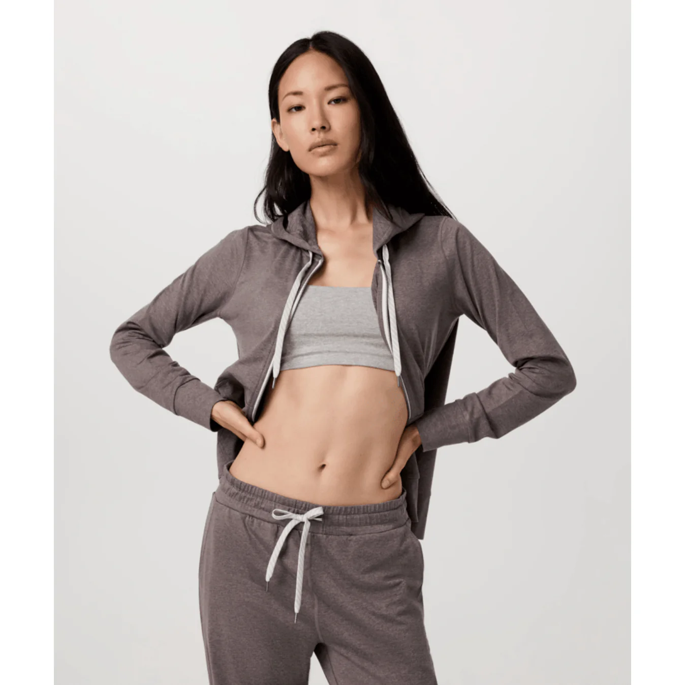 Vuori Women's Halo Performance Hoodie 2.0 - Image 13