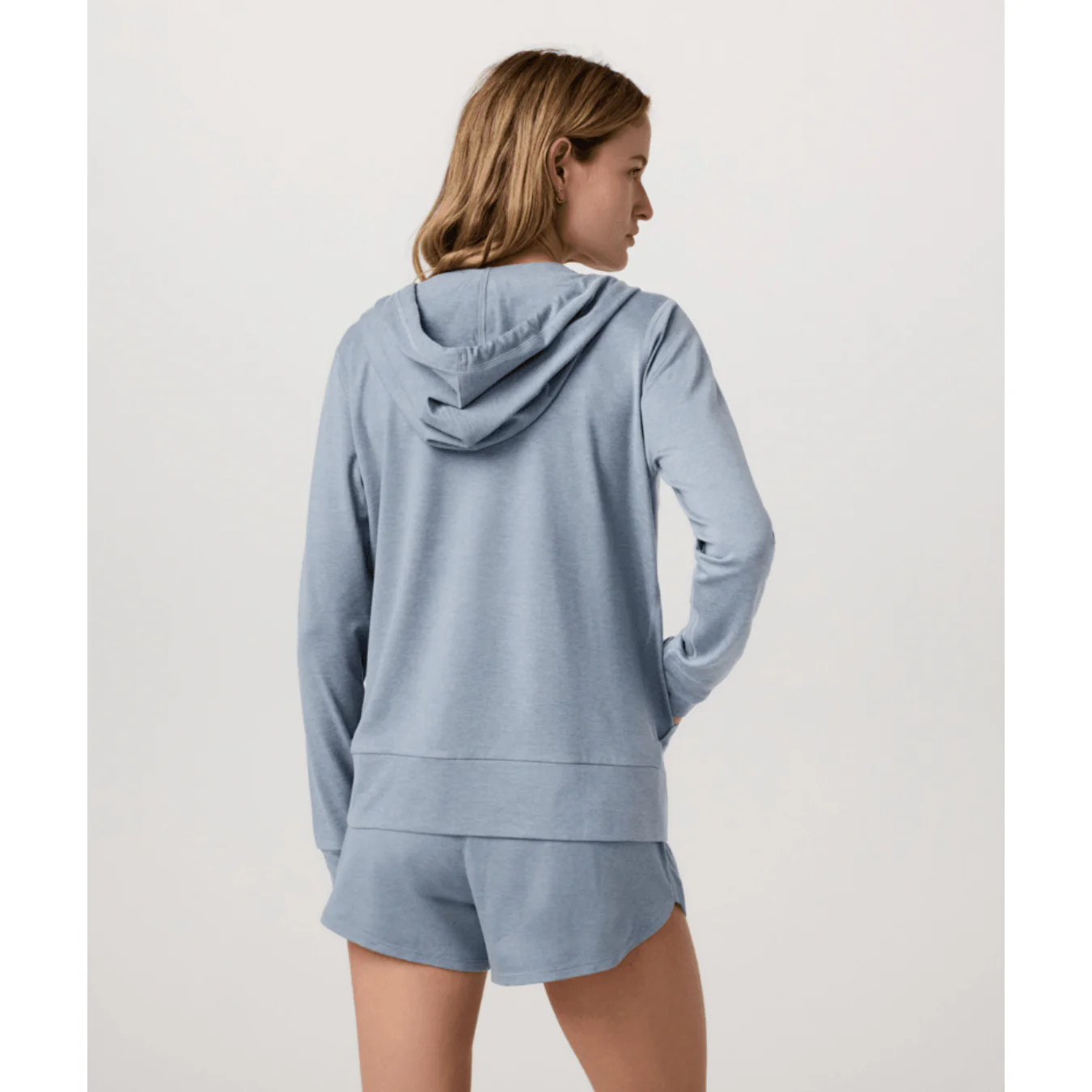 Vuori Women's Halo Performance Hoodie 2.0 - Image 21